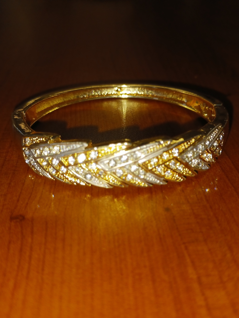 Gold-Tone Pavé Leaf Pattern Hinged Bangle Bracelet